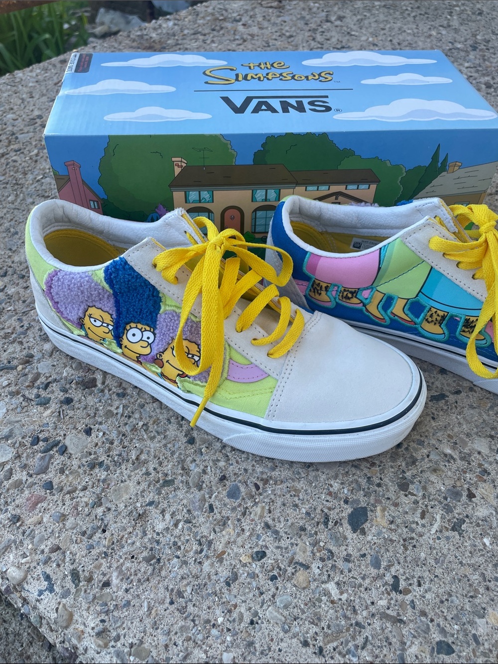 Vans Old Skool the Simpsons Bouviers size 8.5